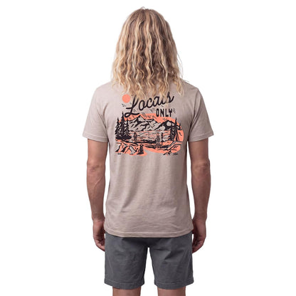 HUK Mens Fishing Graphic Tee, Performance Short Sleeve, Quick-Dry